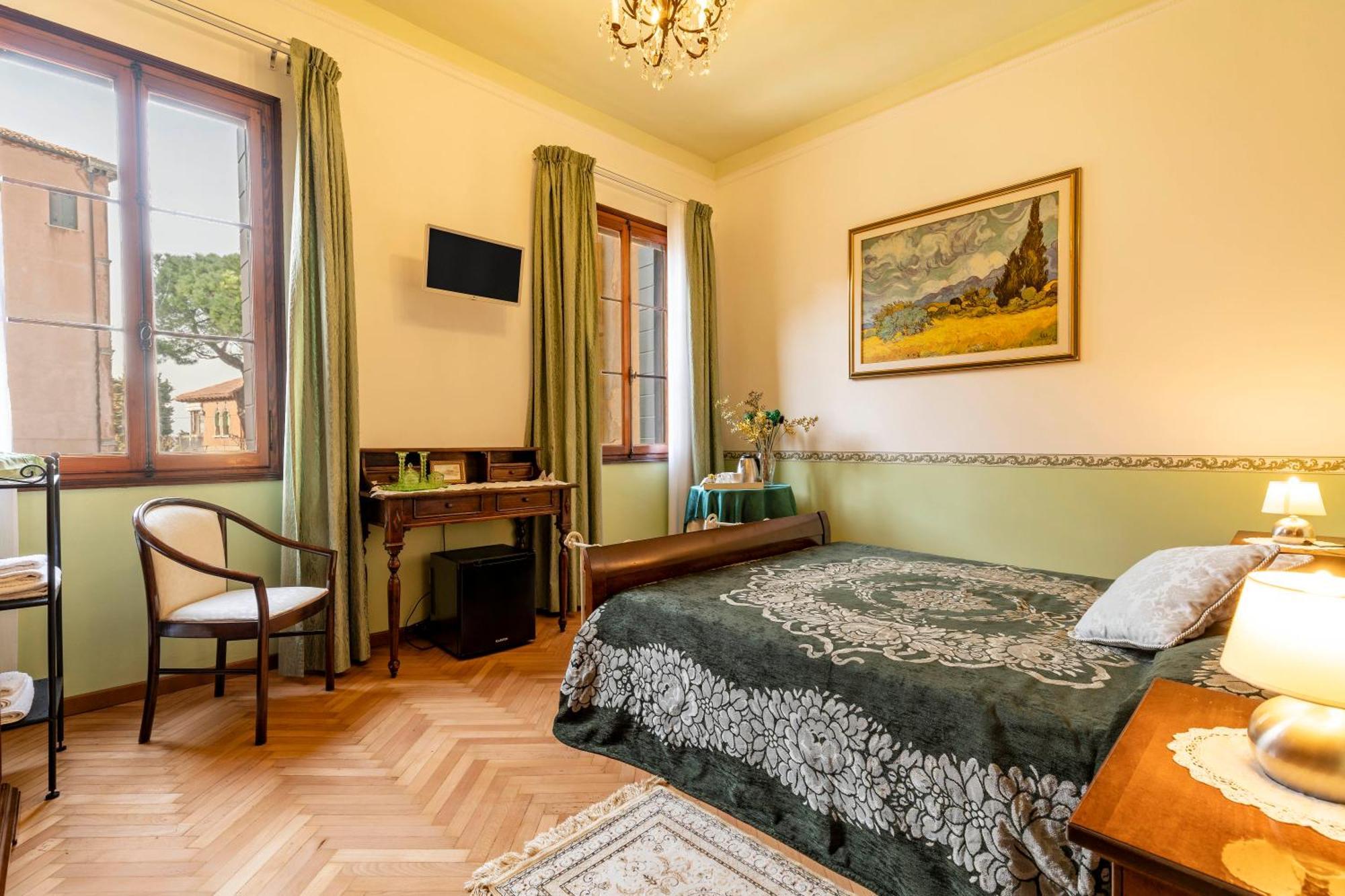 ヴェネツィア・リド島 B＆B カーサ デッレ ローセ Bed & Breakfast エクステリア 写真